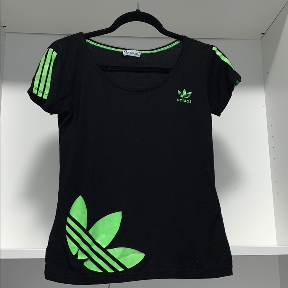 Adidas t-shirt
